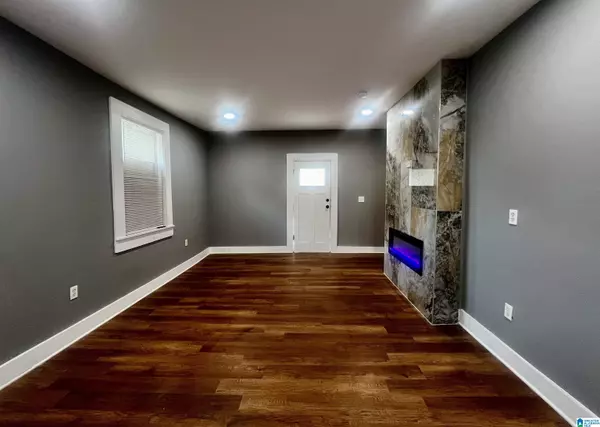 Birmingham, AL 35224,527 LEXINGTON STREET