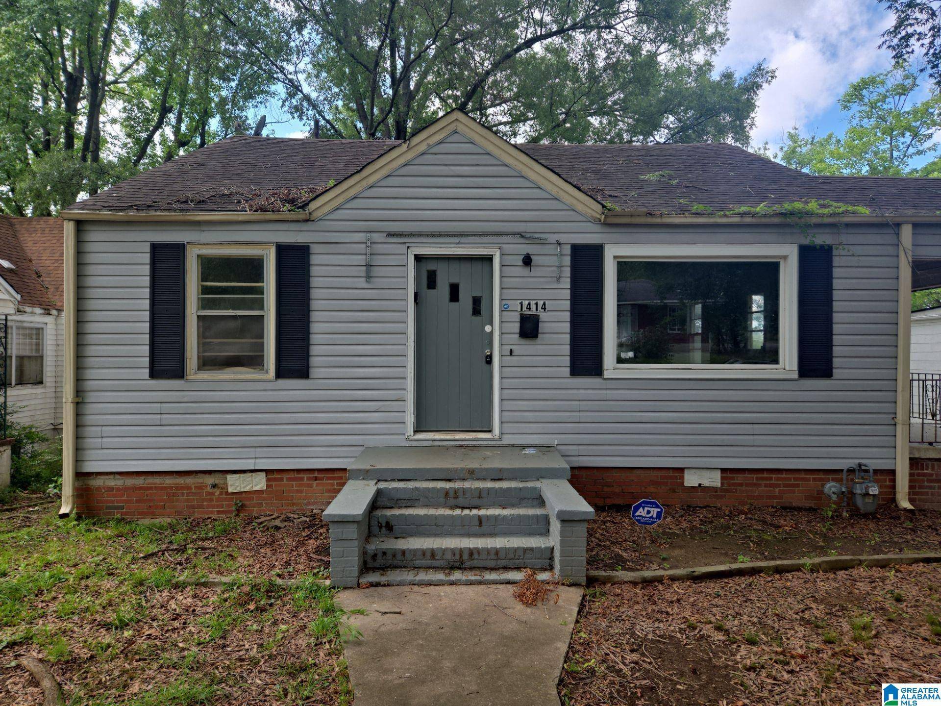 1414 27TH STREET, Birmingham, AL 35218