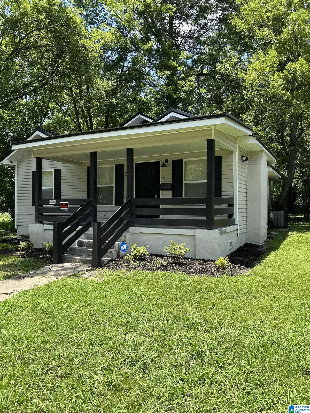 Birmingham, AL 35206,7708 6TH AVENUE N