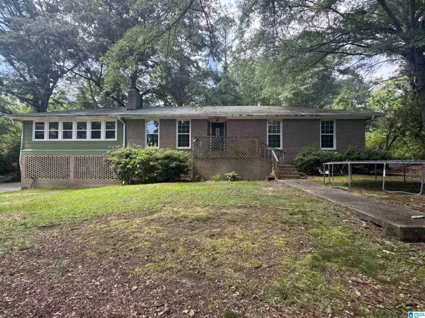 646 MICKLE DRIVE, Roanoke, AL 36274