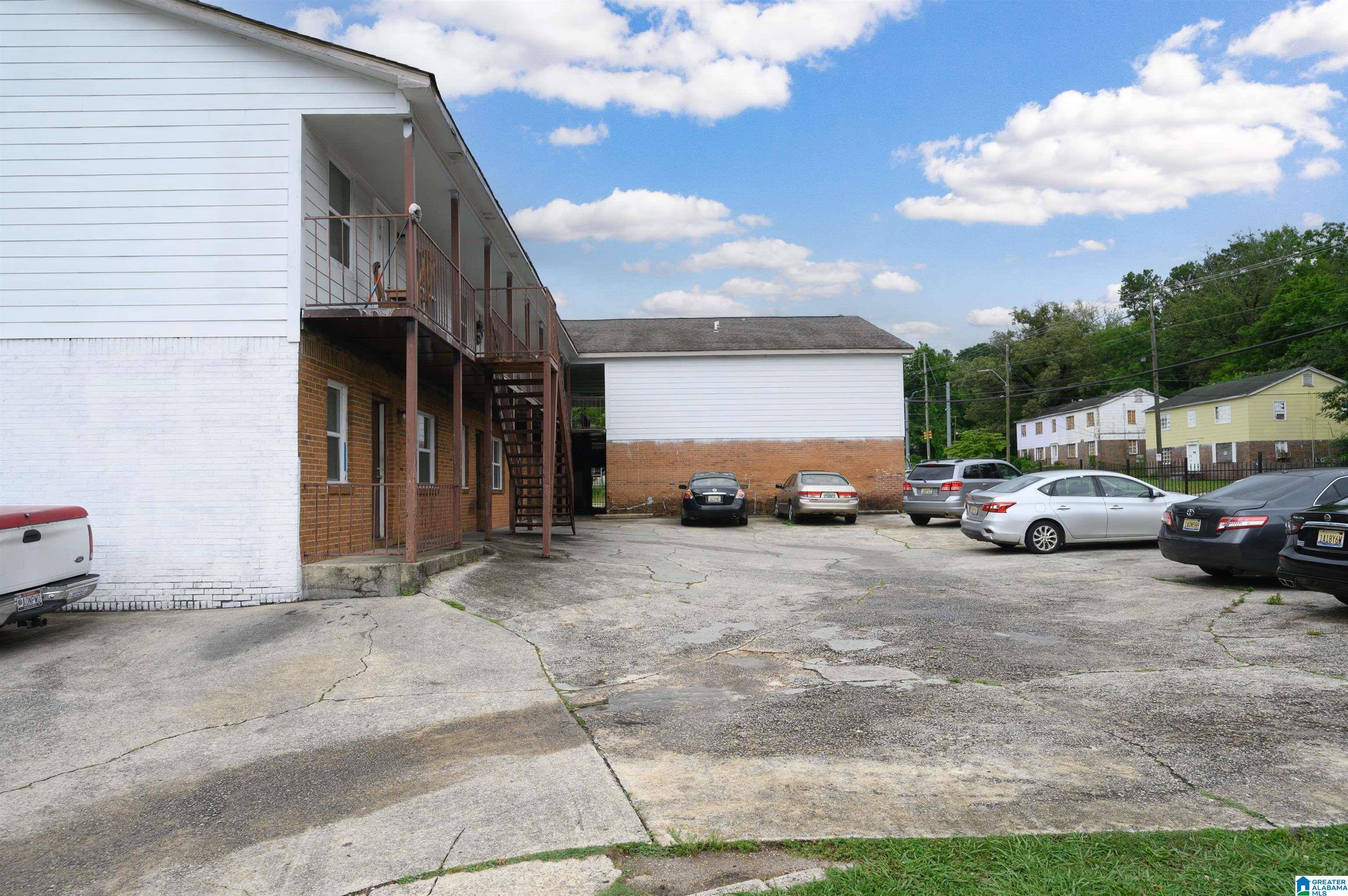 Birmingham, AL 35206,409 OPORTO MADRID BOULEVARD S