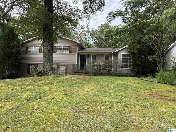 5711 WOODCREEK ROAD, Pinson, AL 35126