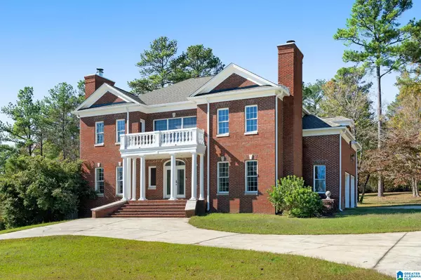 West Blocton, AL 35184,409 PINEVIEW DRIVE