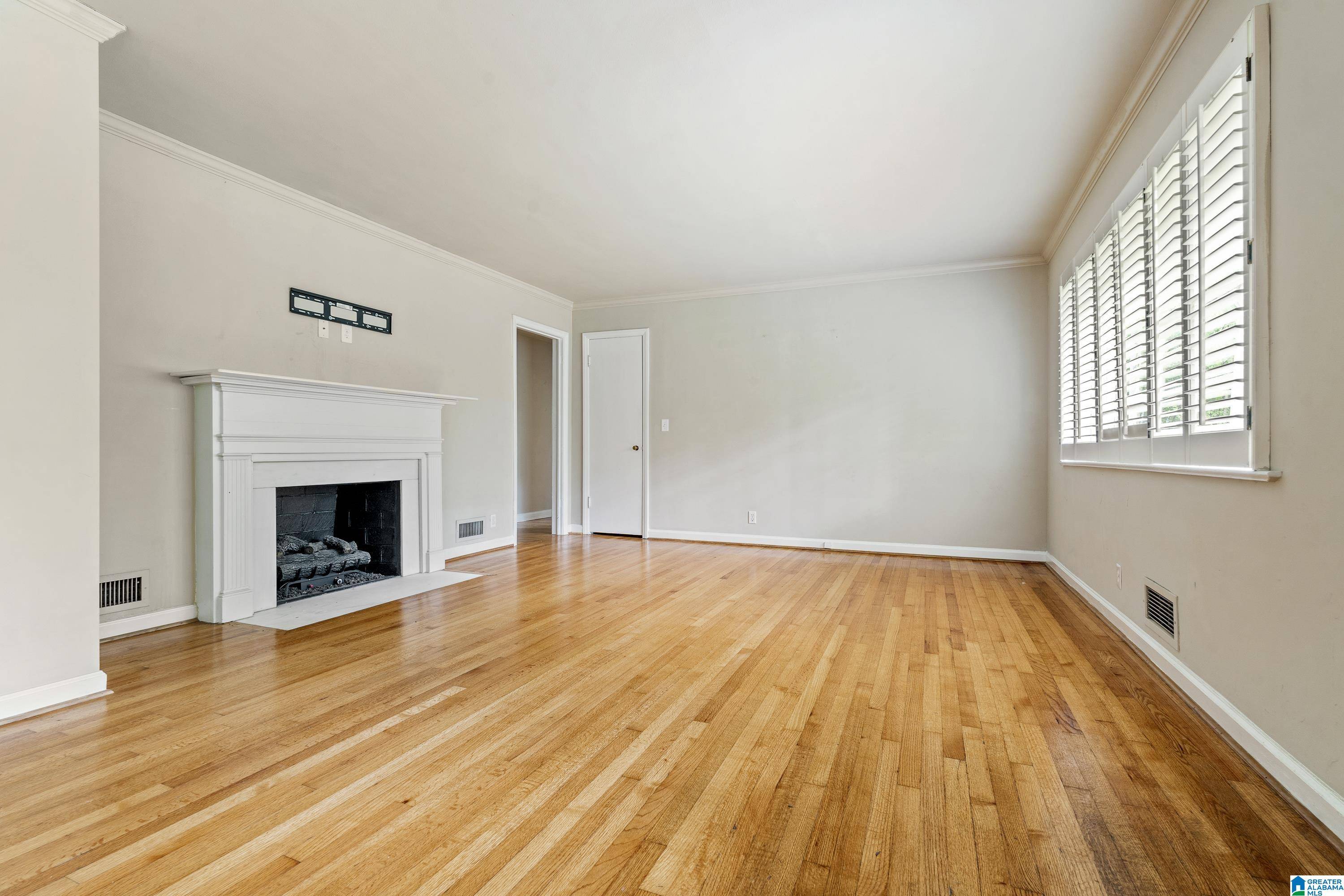 Homewood, AL 35209,1136 S SHADESVIEW TERRACE