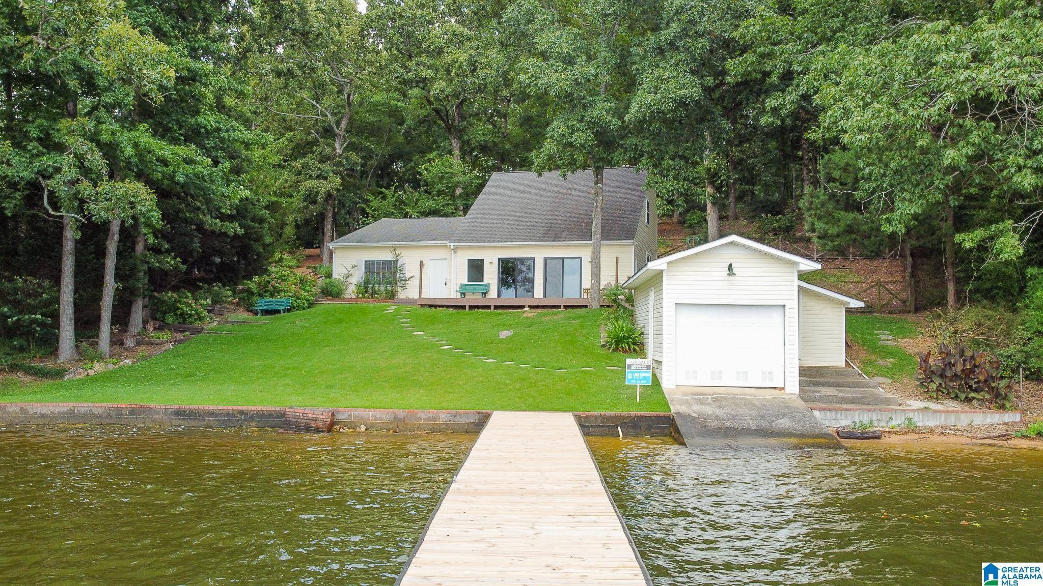 442 LAKEVIEW CIRCLE, Alpine, AL 35014