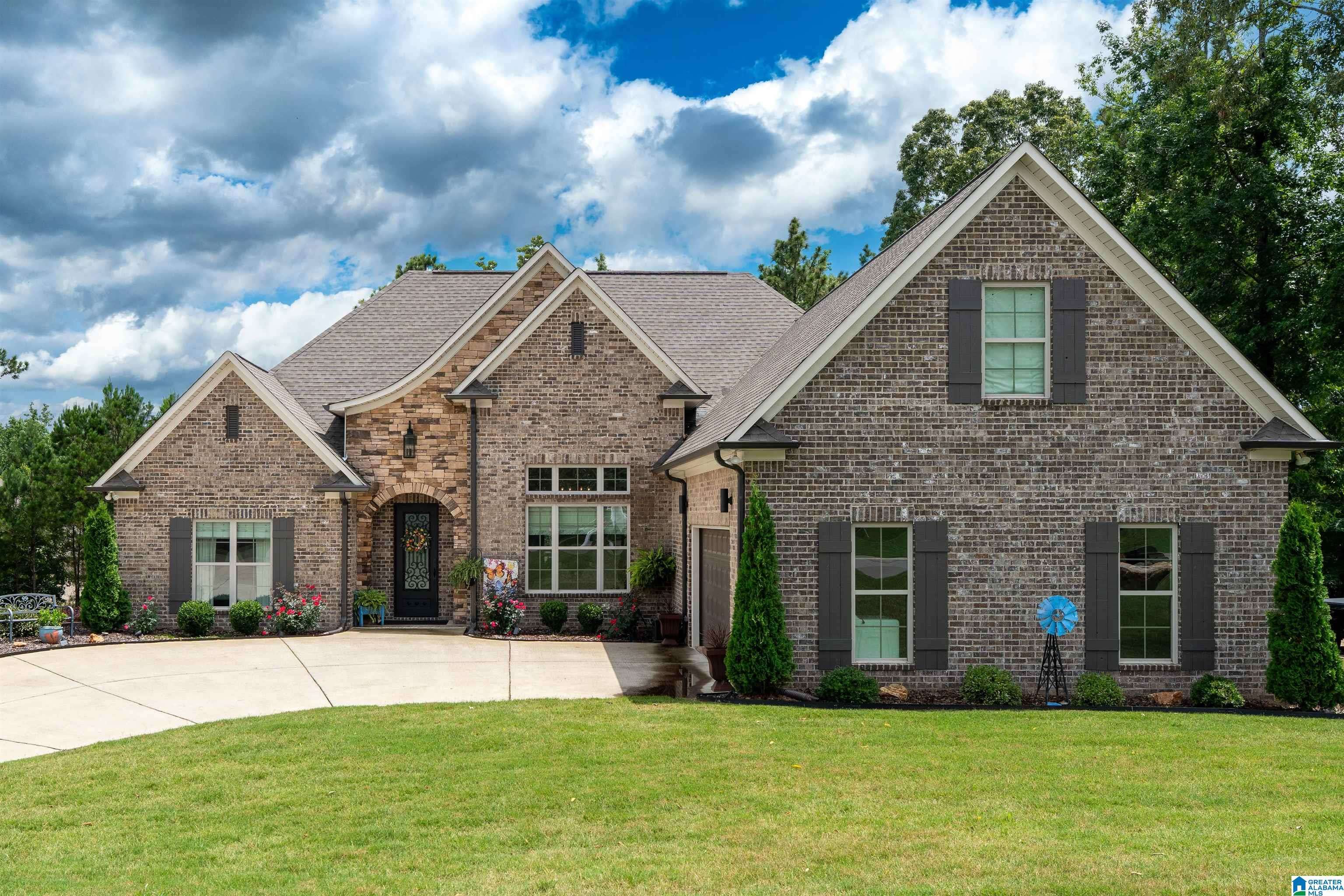 715 W CASSIE DRIVE, Pell City, AL 35128