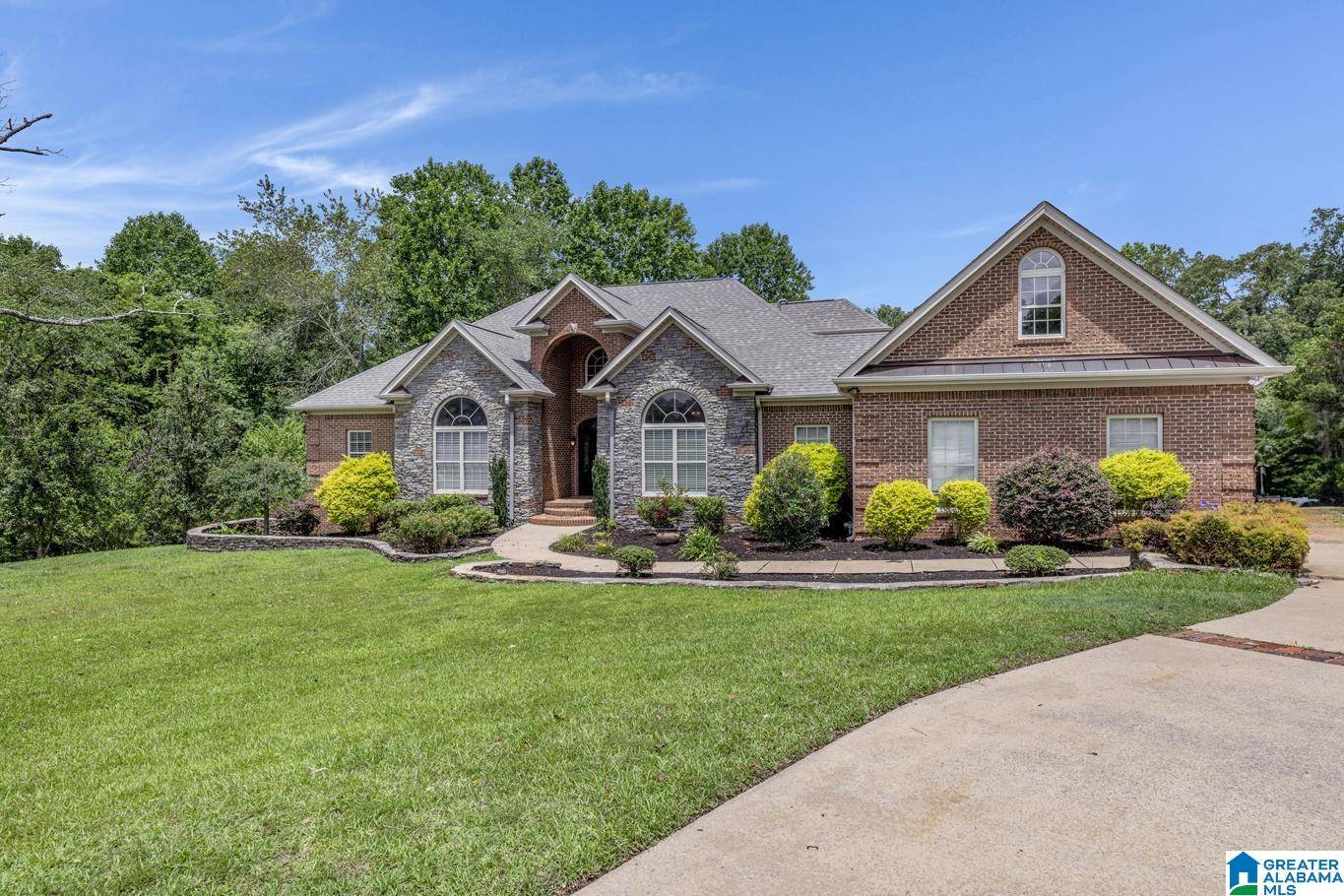 8664 COUNTY LINE ROAD, Dora, AL 35062