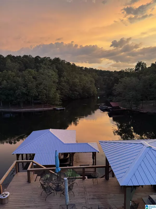 Shelby, AL 35143,338 RIDGE LANE