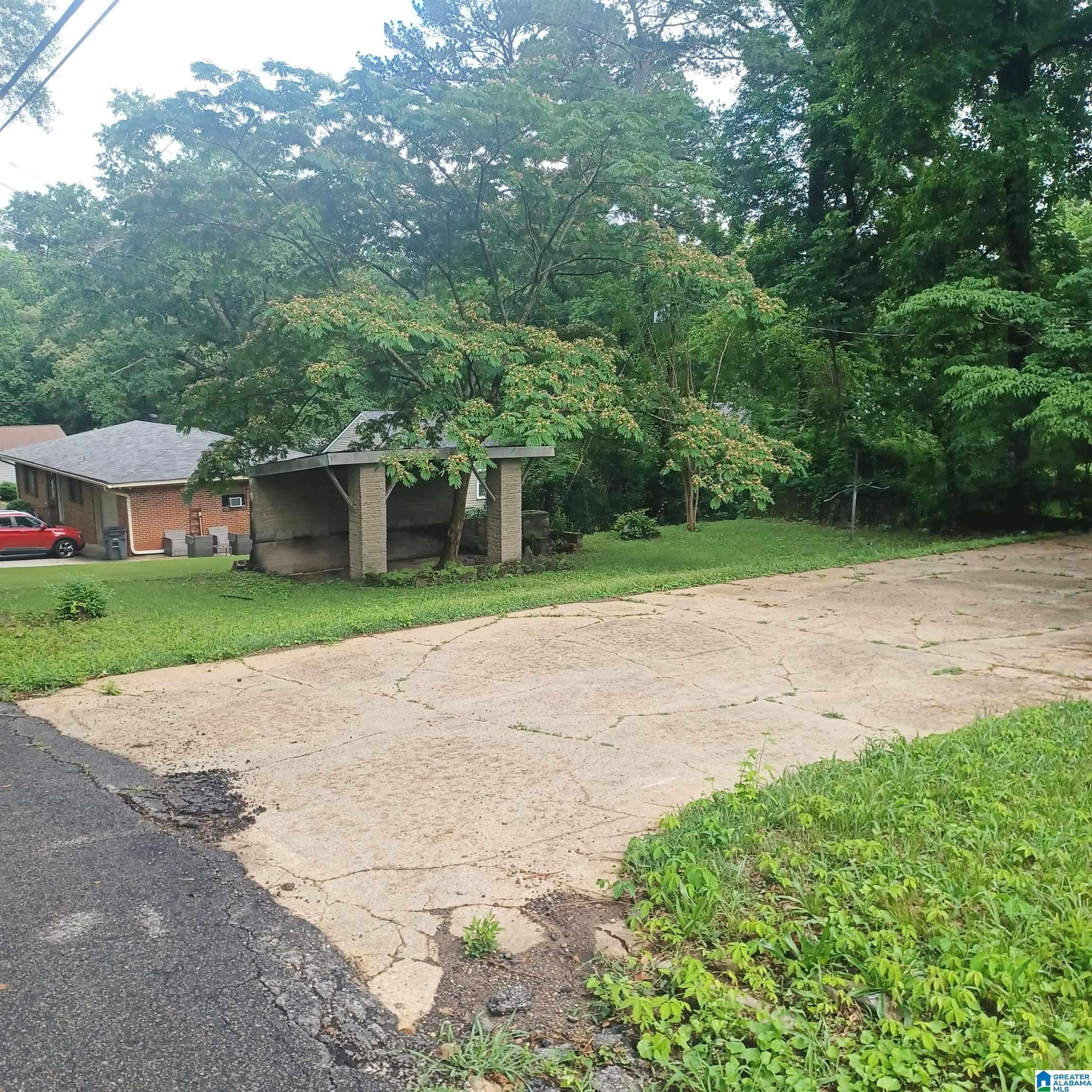 Bessemer, AL 35023,231 RIDGEWAY ROAD