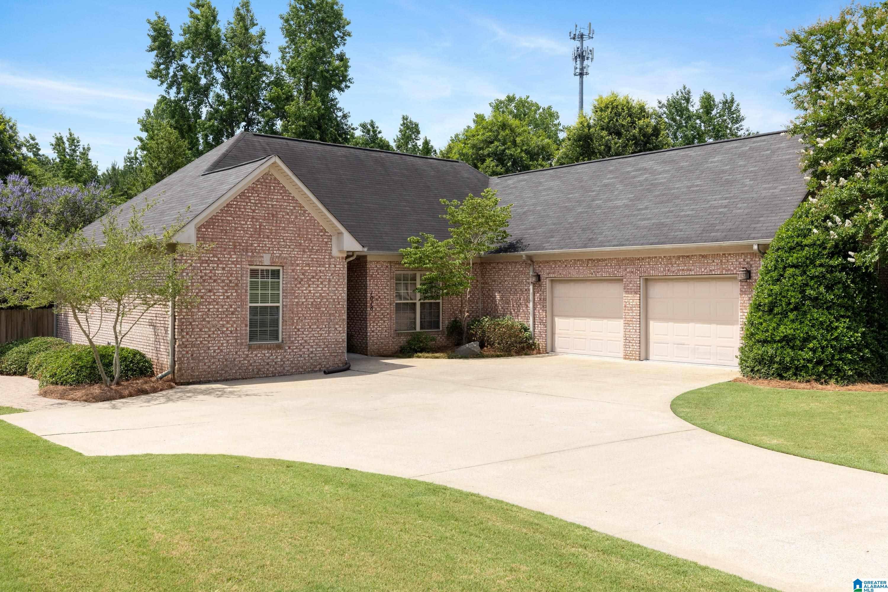 Mount Olive, AL 35117,1018 CHERRY BLOSSOM LANE
