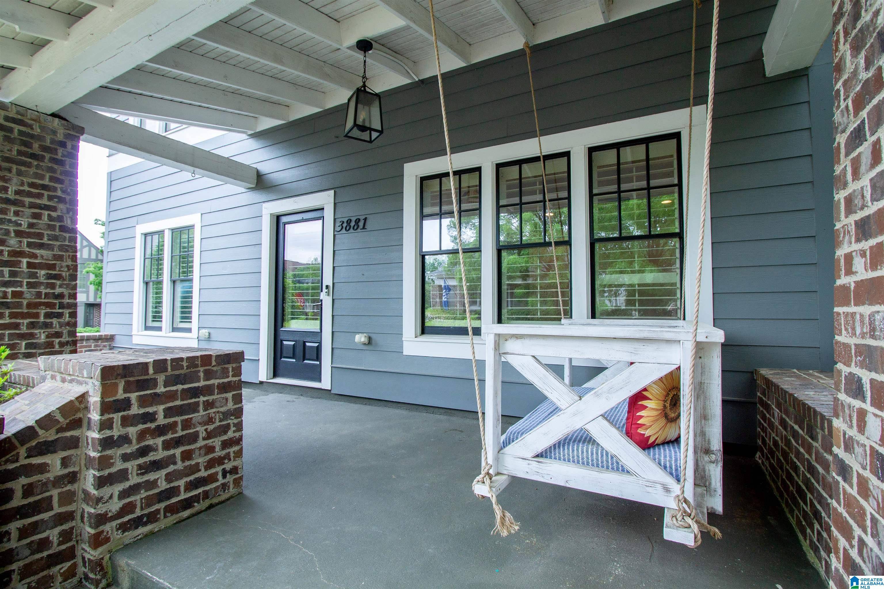 Hoover, AL 35226,3881 ROSS PARK DRIVE