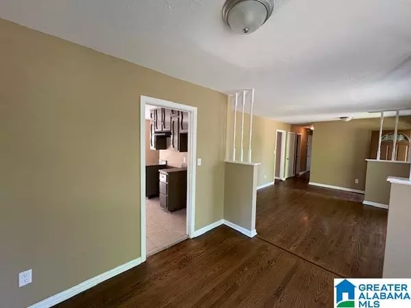 Birmingham, AL 35235,1281 PINE TREE DRIVE