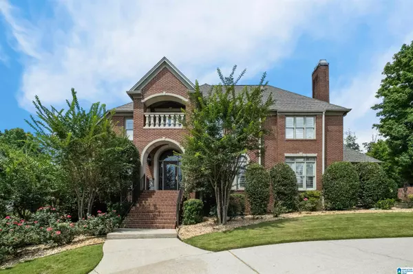 Vestavia Hills, AL 35243,2208 LONGLEAF BOULEVARD