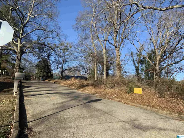 2401 MOORE AVENUE #1, Anniston, AL 36201