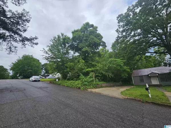 Anniston, AL 36201,3026 GURNEE AVENUE #3