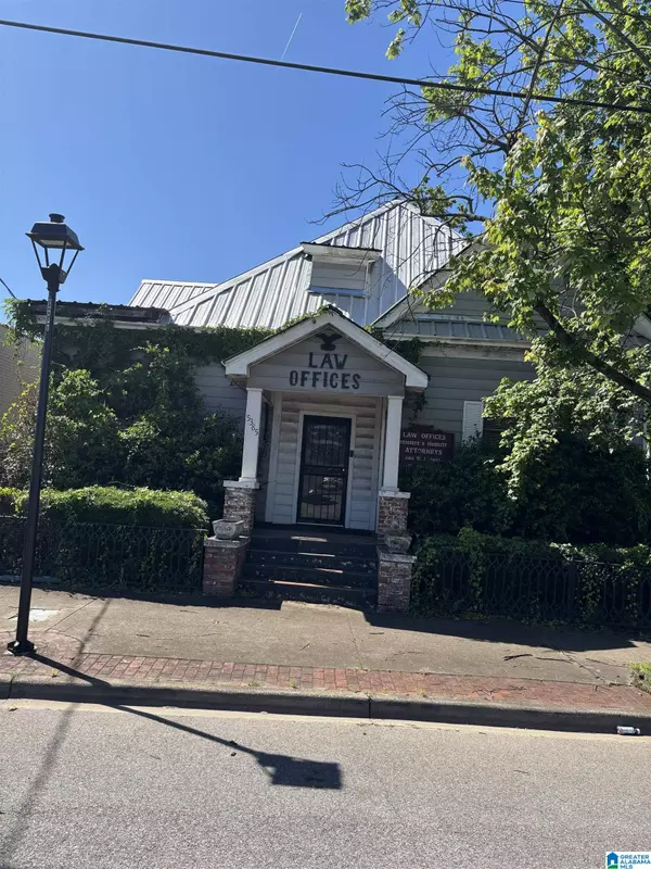 Birmingham, AL 35212,5385 1ST AVENUE N