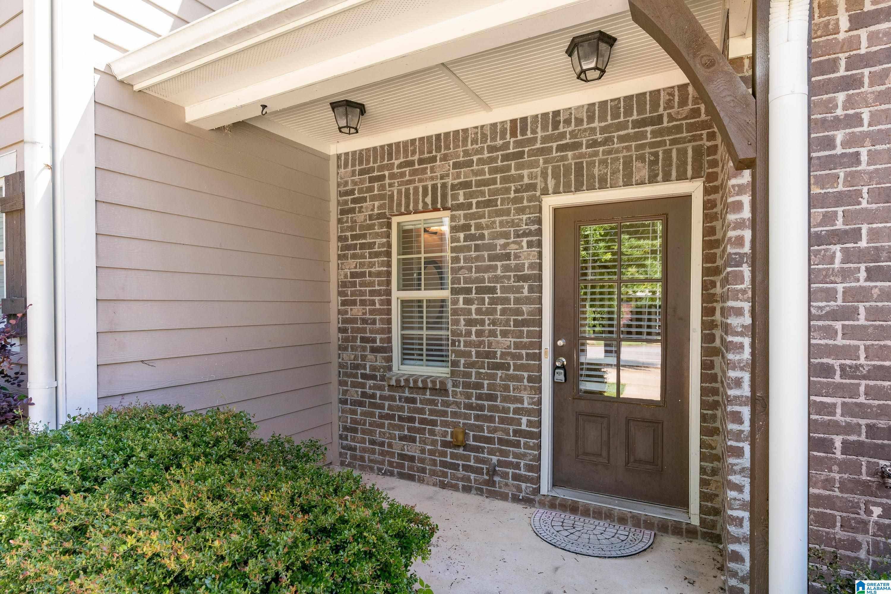Birmingham, AL 35244,2564 RIDGEMONT DRIVE