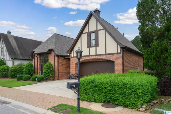 Hoover, AL 35242,1044 BARKLEY DRIVE