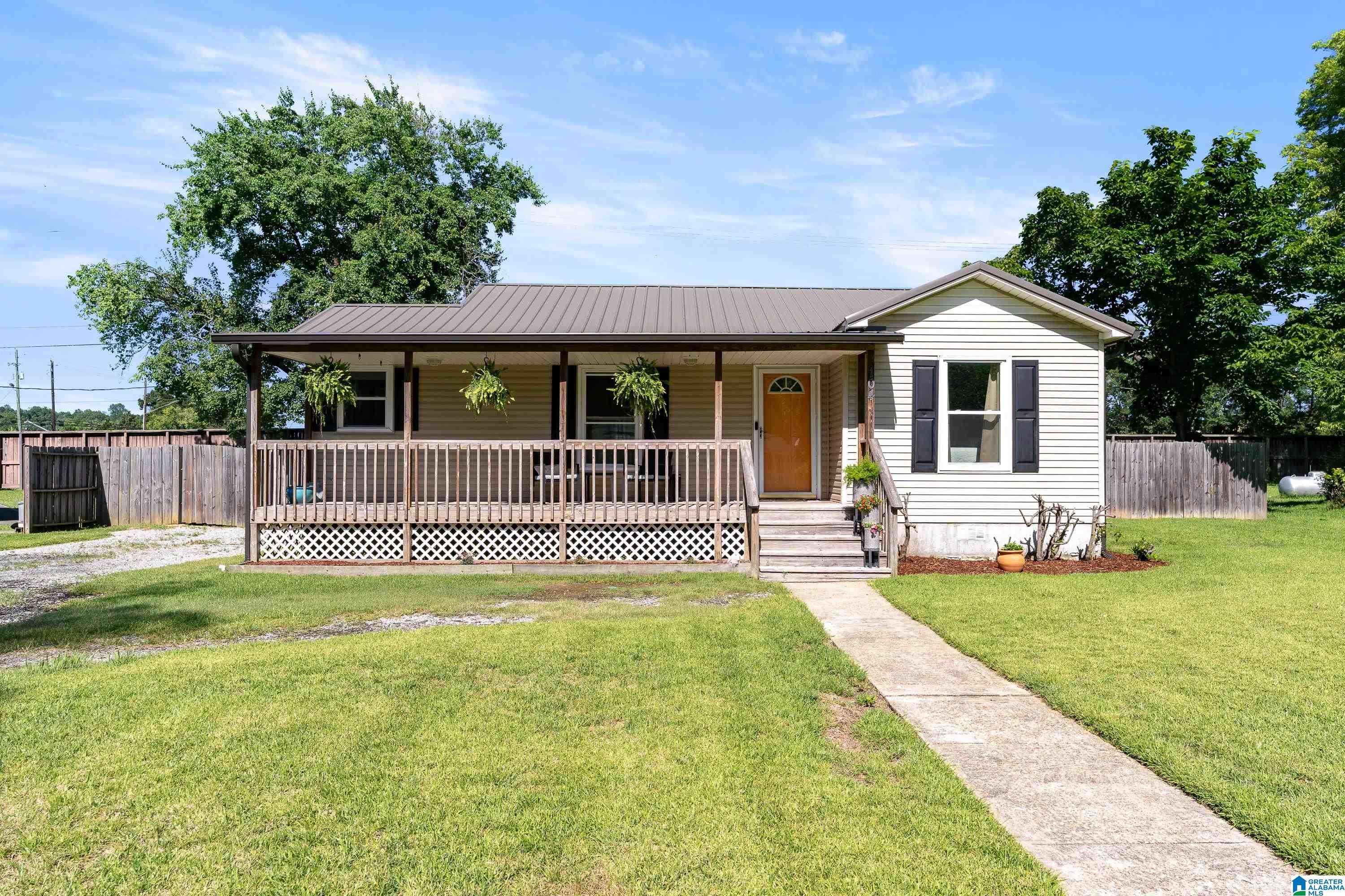 104 PHILLIPS CIRCLE, Columbiana, AL 35051