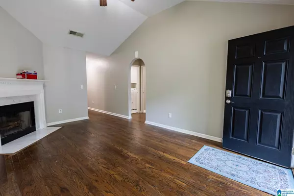 Pelham, AL 35124,123 HAYESBURY LANE