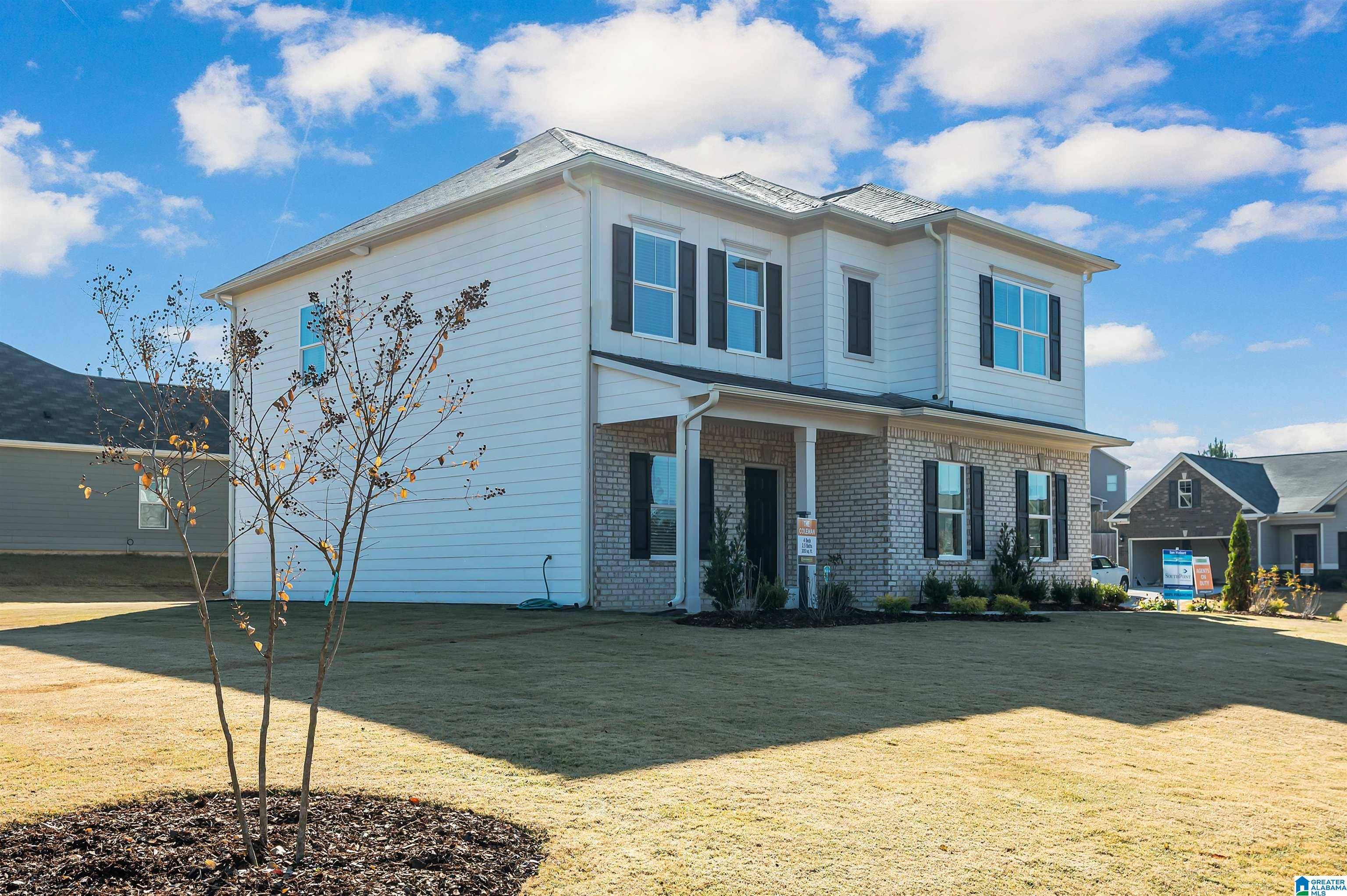 Columbiana, AL 35051,605 PINE VALLEY DRIVE