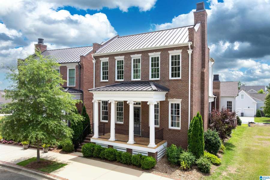 4391 VILLAGE GREEN CIRCLE, Hoover, AL 35226
