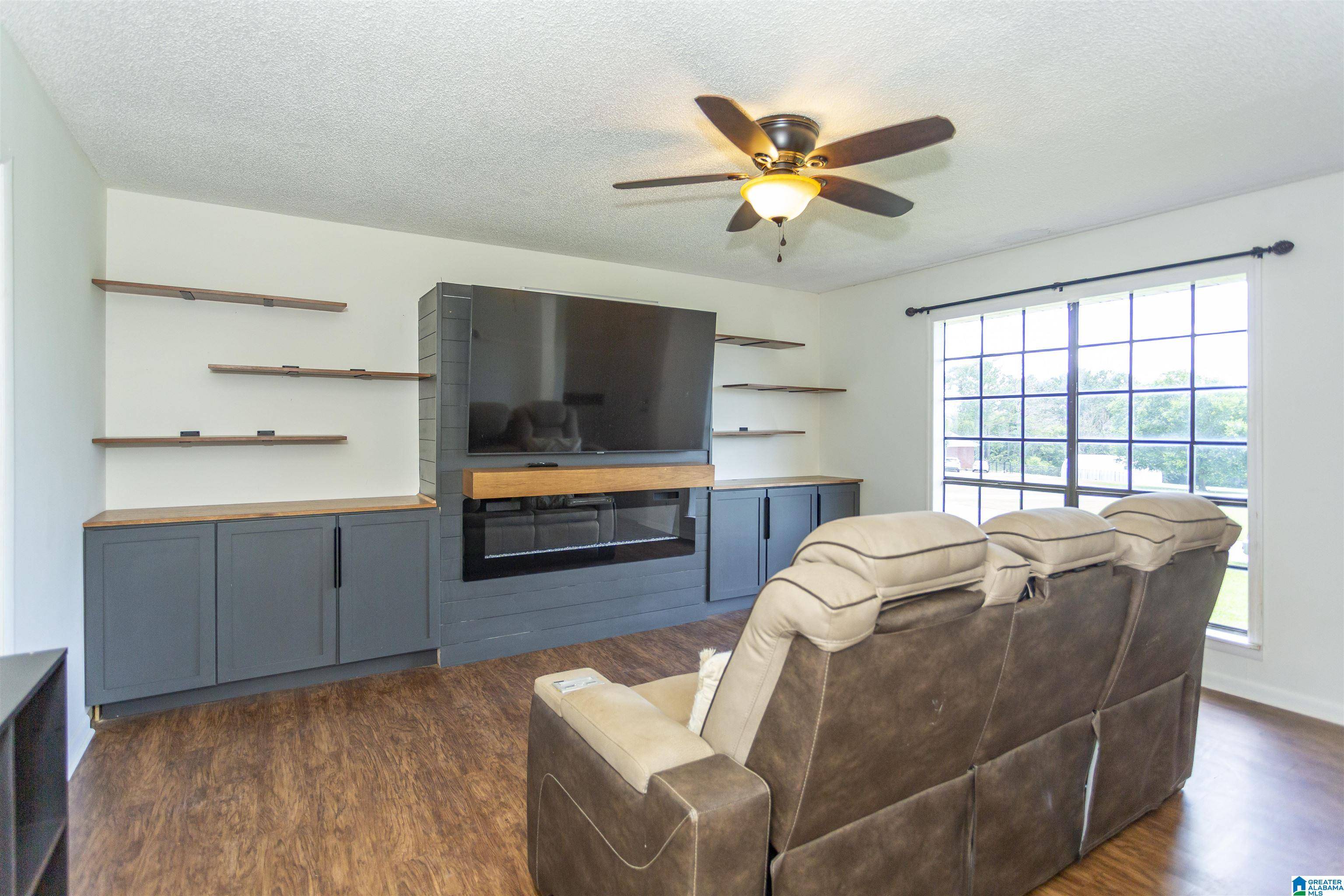Weaver, AL 36277,633 LAKEWOOD DRIVE