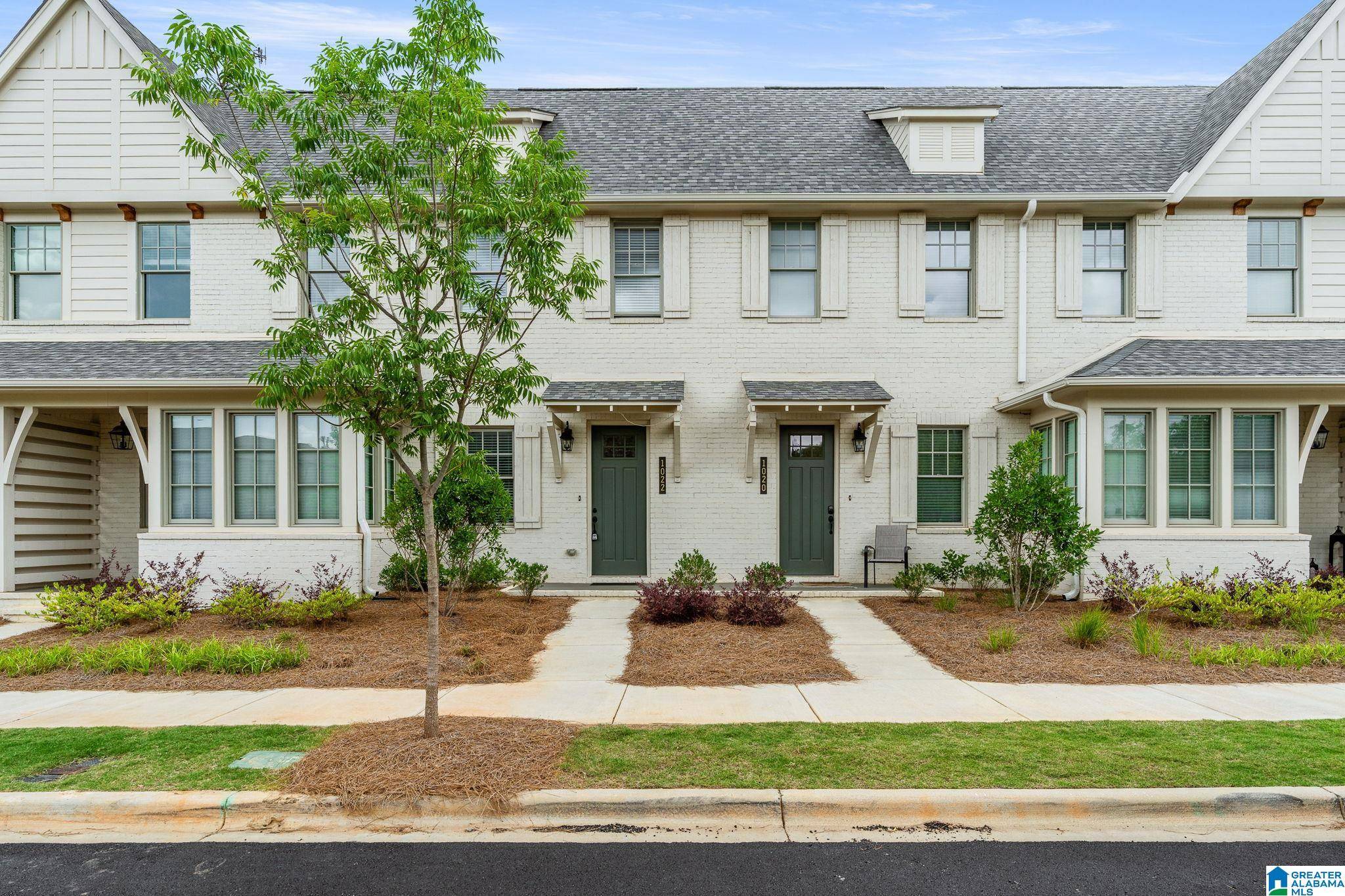 1022 WINDSOR DRIVE, Hoover, AL 35242