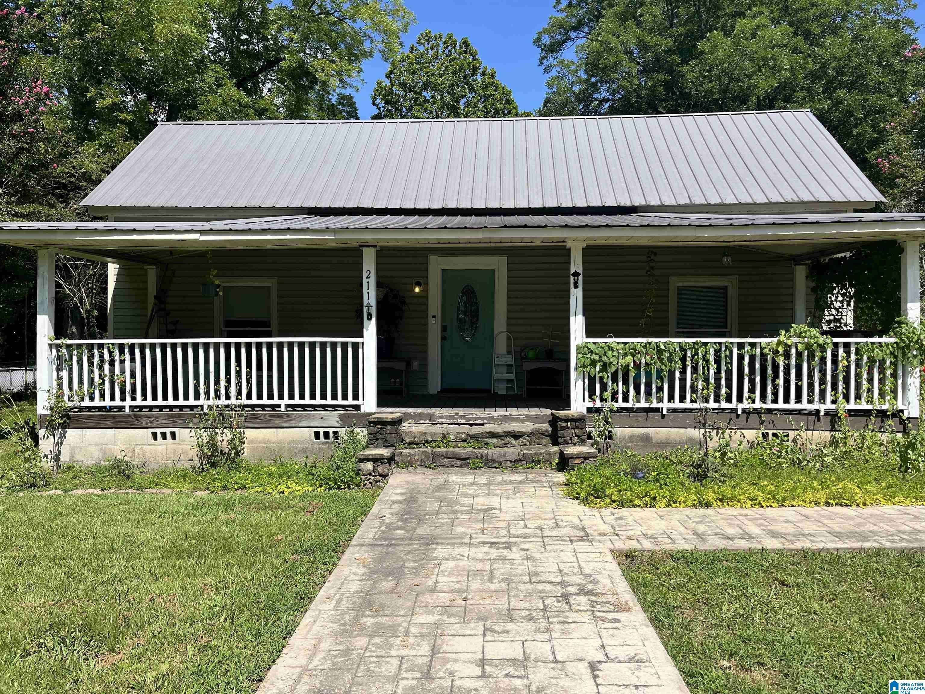 211 3RD STREET N, Pell City, AL 35125