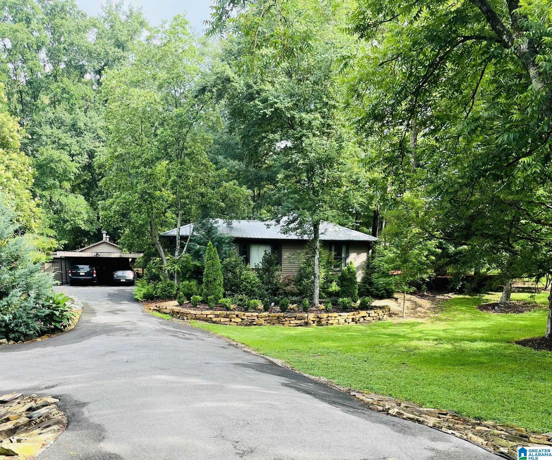 1658 MONTEVALLO ROAD, Leeds, AL 35094
