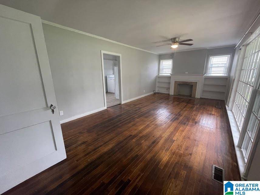 Talladega, AL 35160,204 GARY AVENUE