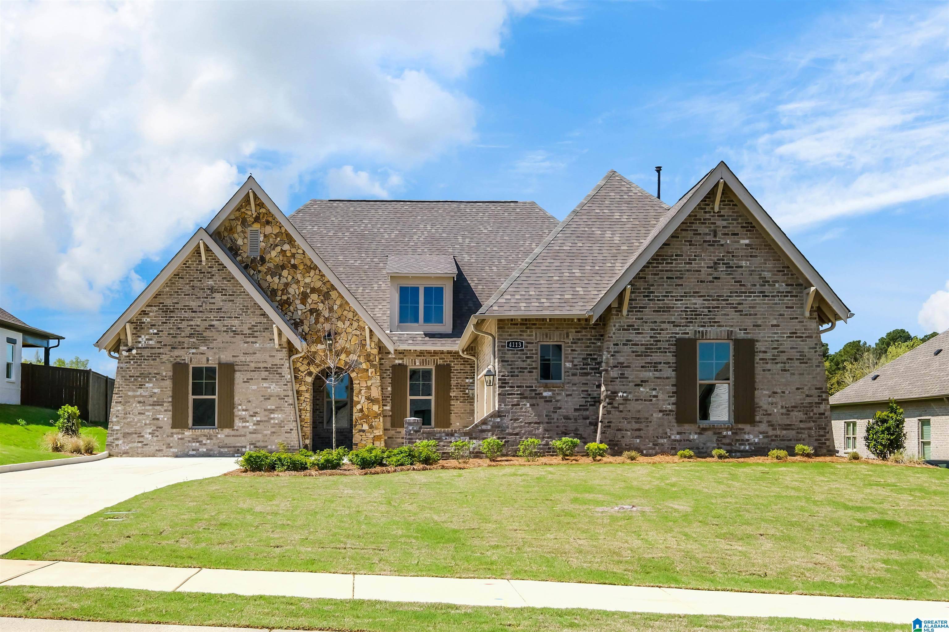 Hoover, AL 35244,345 BLACKRIDGE CREST