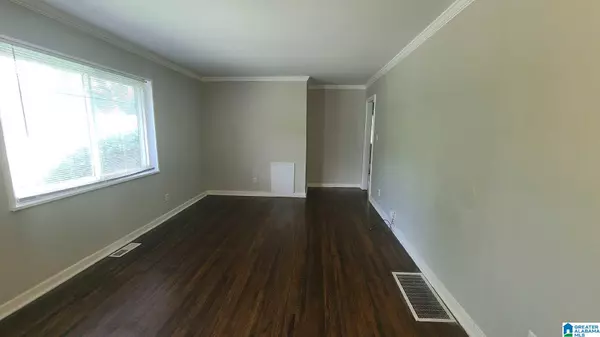 Birmingham, AL 35213,1525 CRESTHILL ROAD