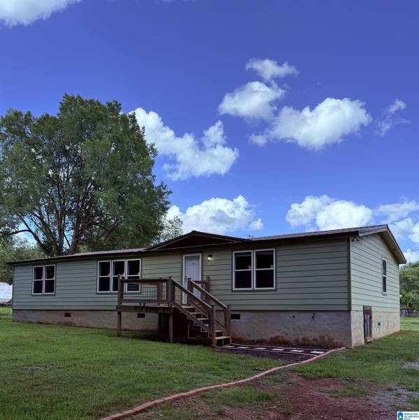 338 TWIN STREET, Sylacauga, AL 35150