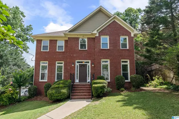1812 CROSS CIRCLE, Hoover, AL 35244