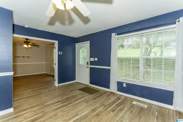 Pinson, AL 35126,5826 WILLOW CREST DRIVE
