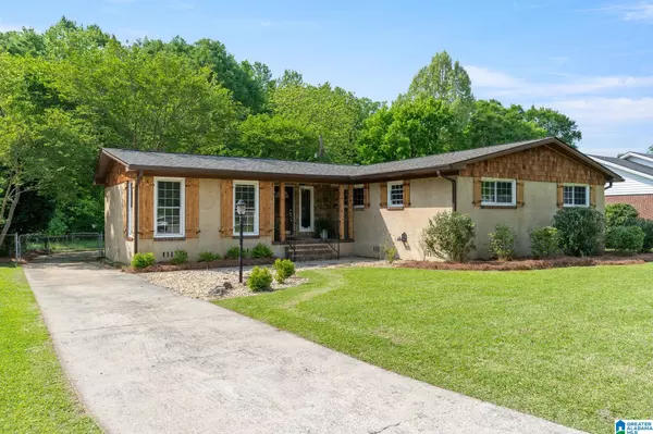 4369 MOUNTAINDALE ROAD, Birmingham, AL 35213