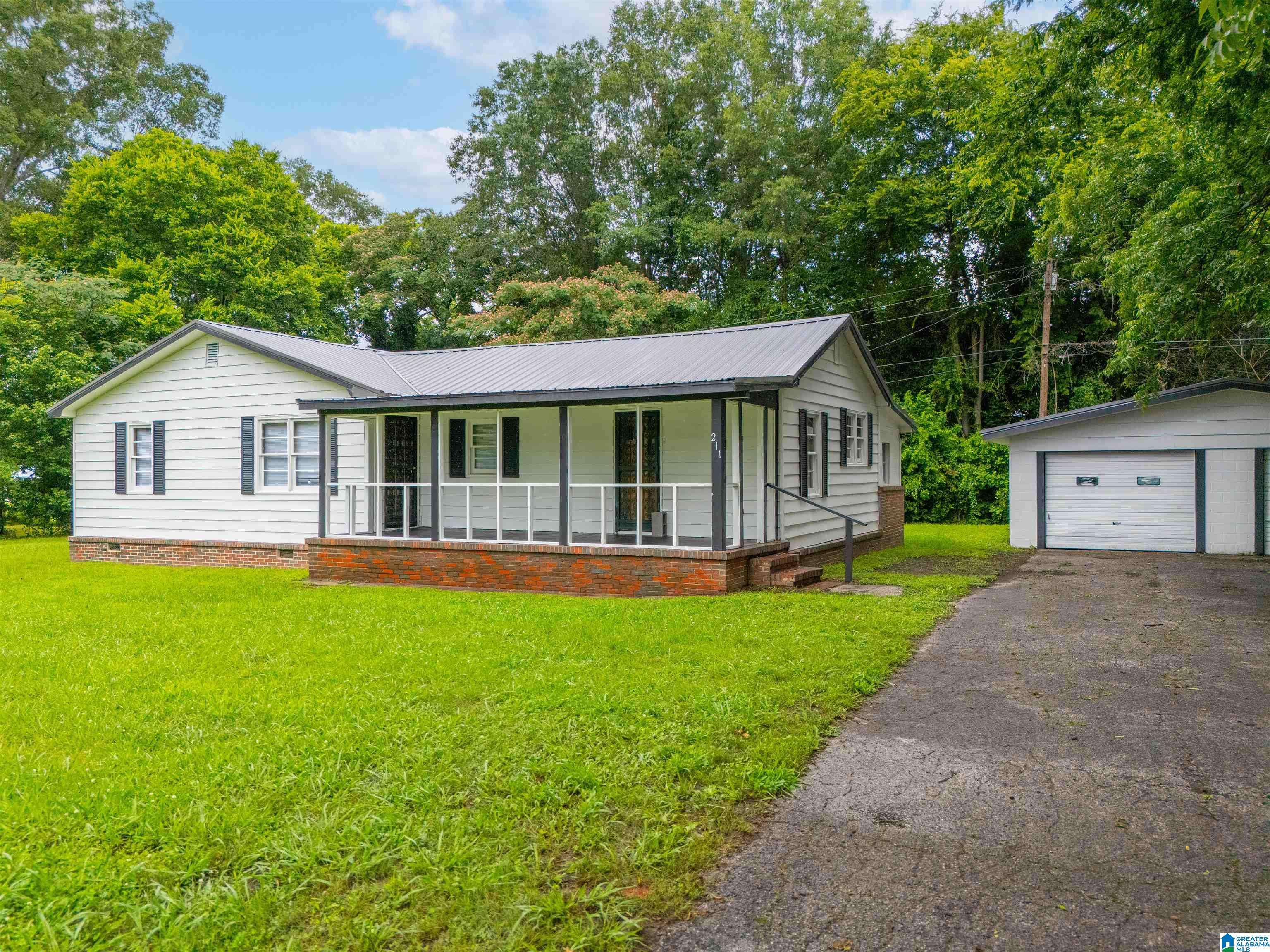 211 CORNING STREET, Anniston, AL 36201