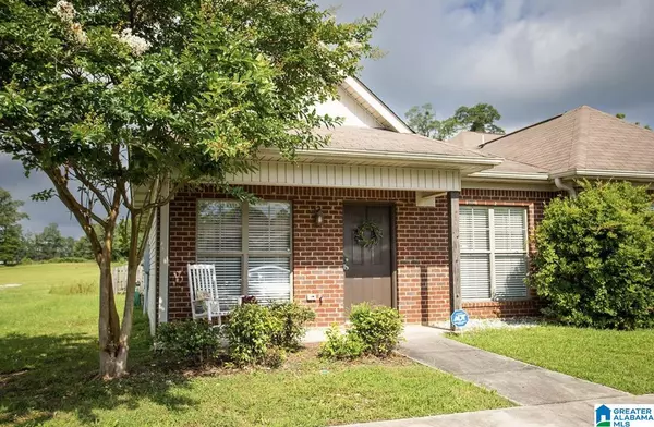 501 CASTLEBURY LANE, Calera, AL 35040