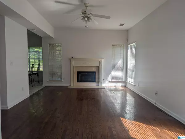 Birmingham, AL 35226,841 CASTLEMAINE COURT