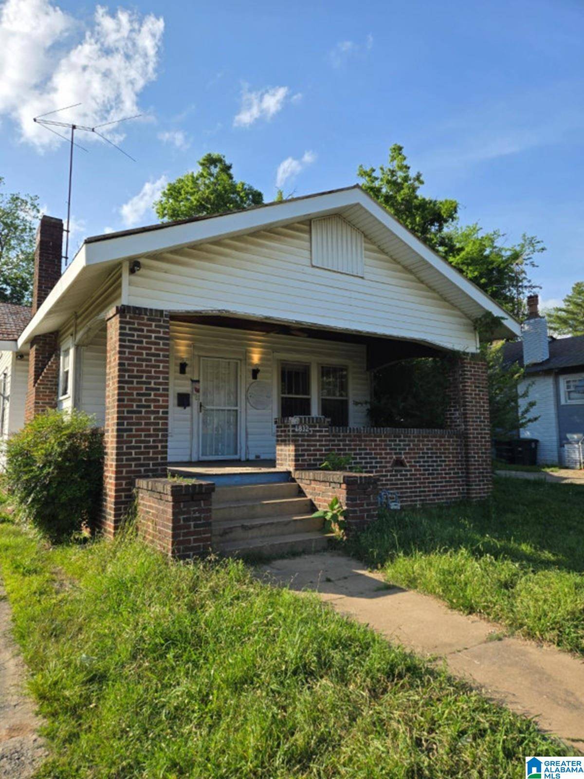 1832 BESSEMER ROAD, Birmingham, AL 35208