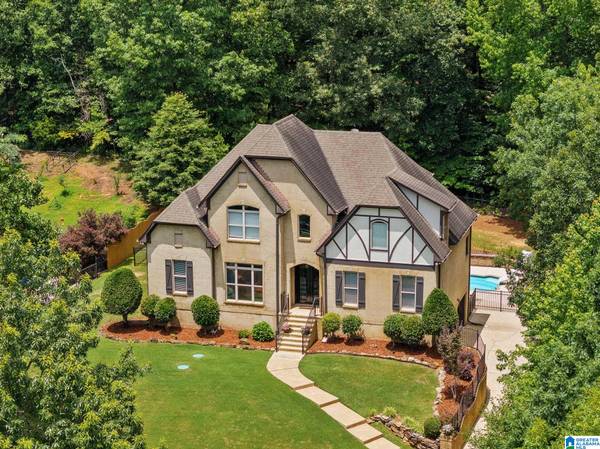 8226 CARRINGTON DRIVE, Trussville, AL 35173