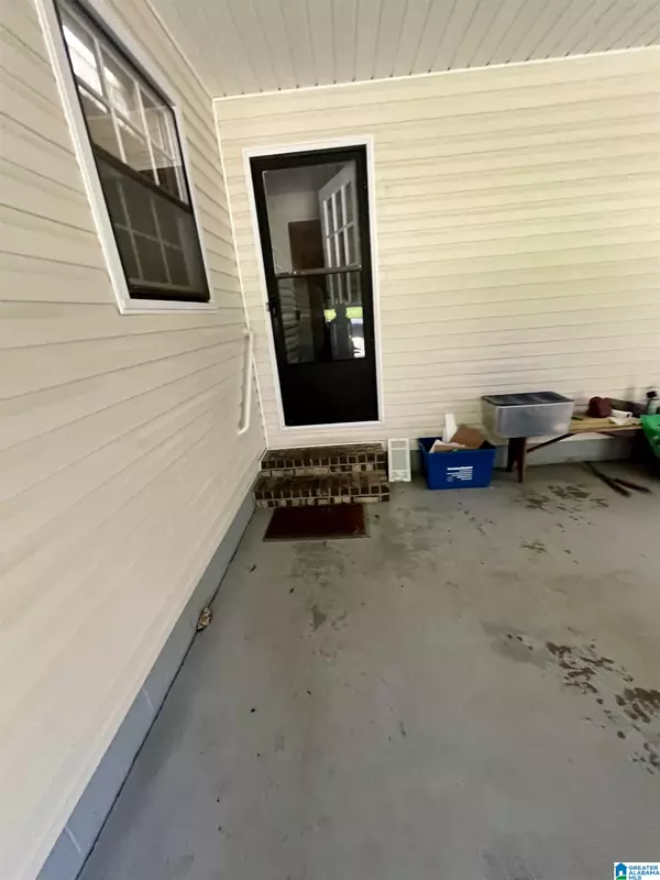 Tuscaloosa, AL 35405,5043 PINEWOOD LANE