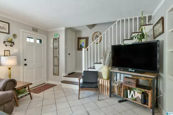 Homewood, AL 35209,1700 VALLEY AVENUE #D