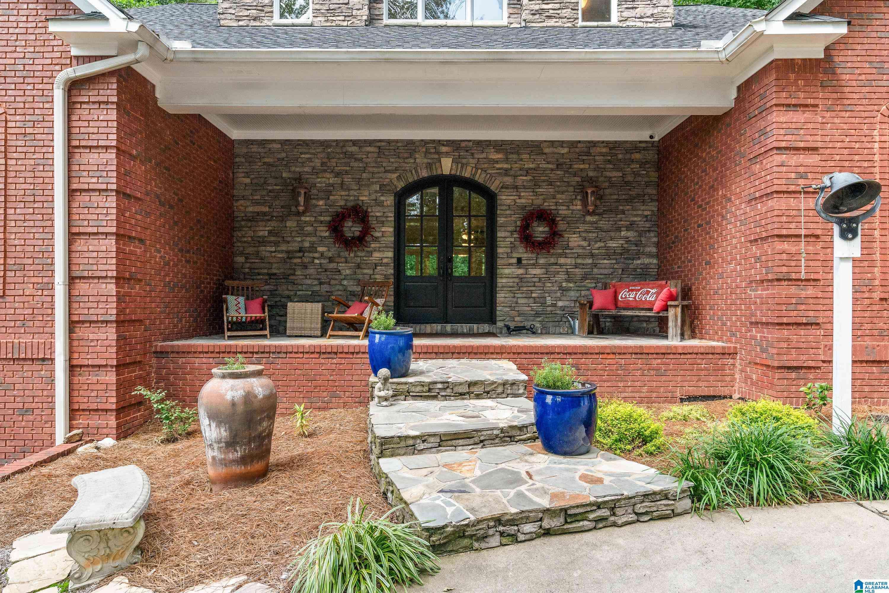 Birmingham, AL 35242,1007 EAGLE HILL DRIVE