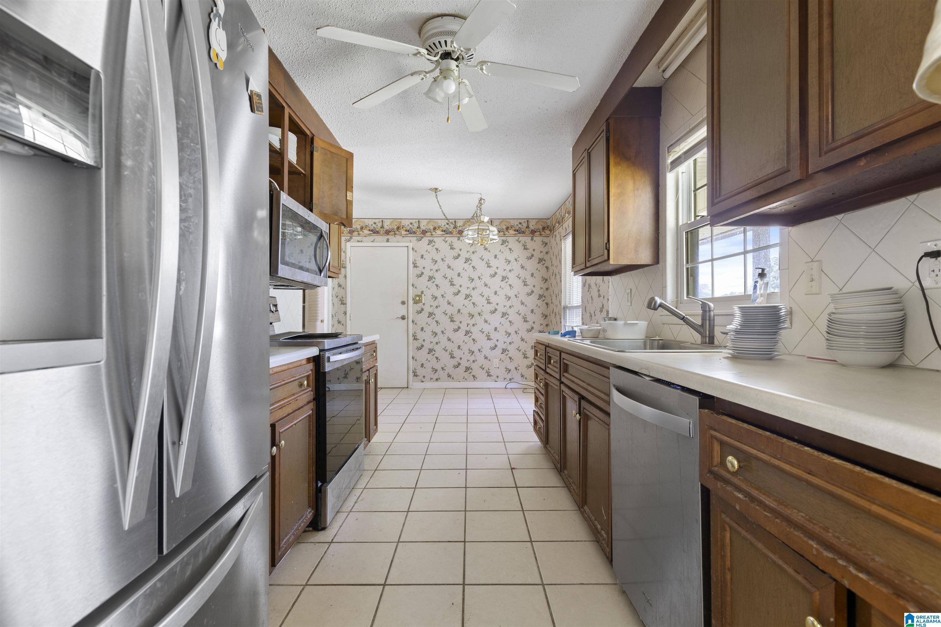 Pelham, AL 35124,913 RYECROFT ROAD
