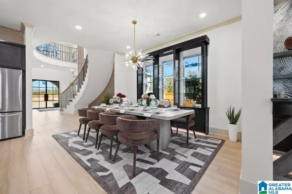 Hoover, AL 35244,6036 OLIVEWOOD DRIVE