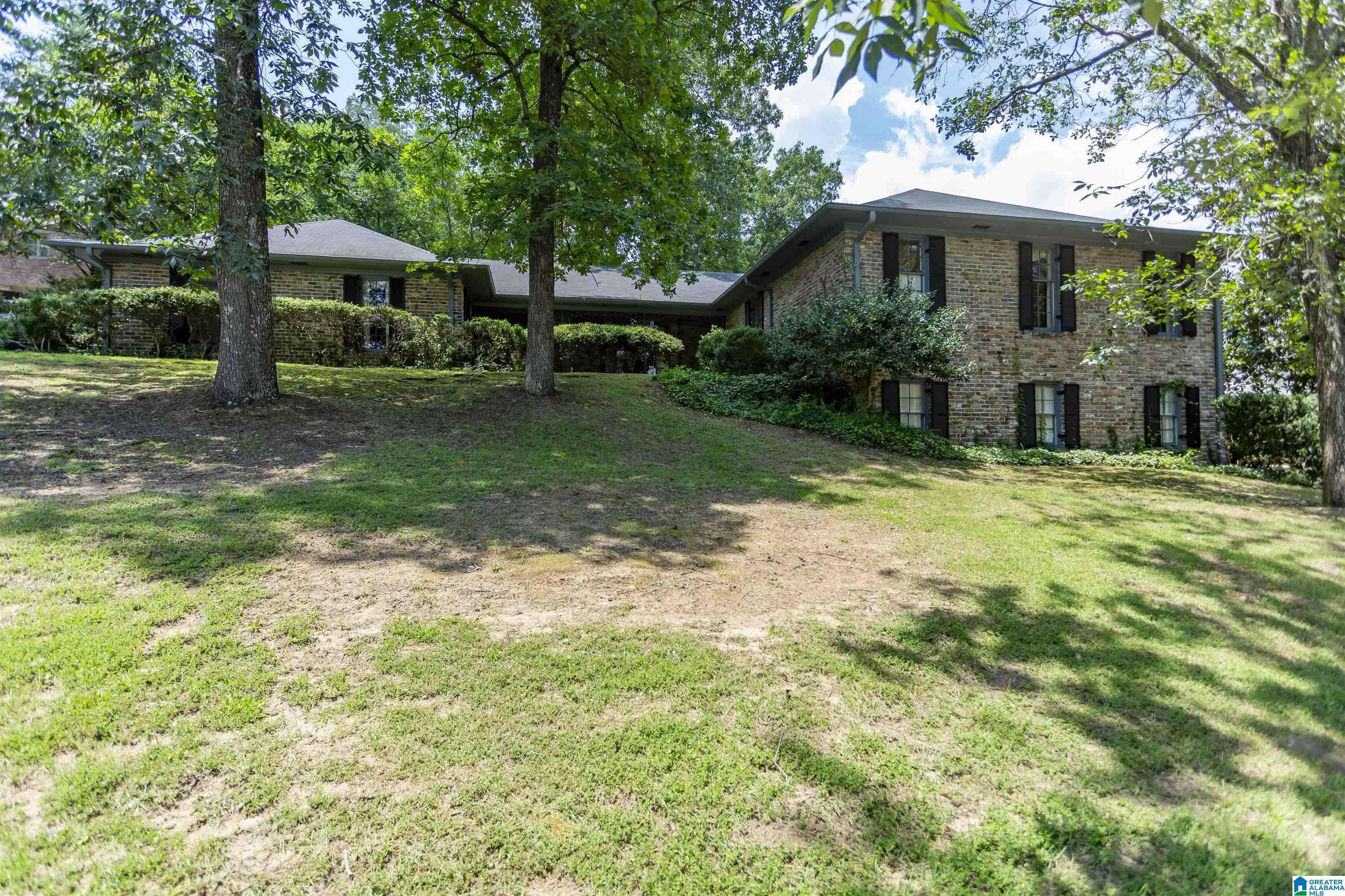 Mountain Brook, AL 35223,3576 SPRINGHILL ROAD