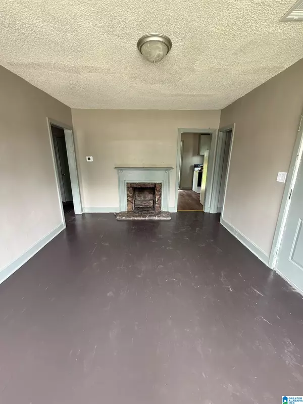 Birmingham, AL 35204,109 14TH COURT W