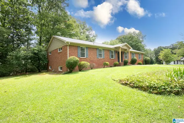 1778 TECUMSEH TRAIL,  Pelham,  AL 35124